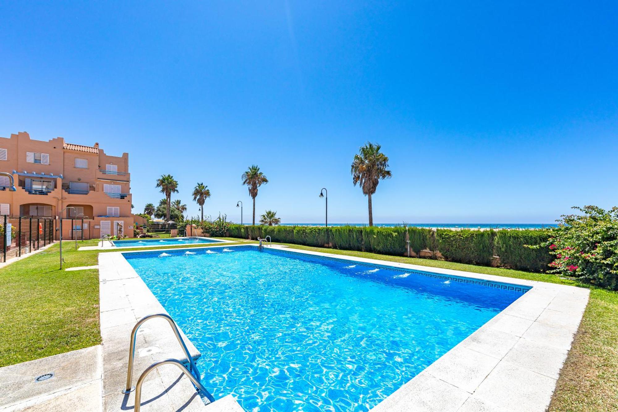 Beachfront, Pool, Terrace, Garage & Fibre Internet Tarifa Zewnętrze zdjęcie